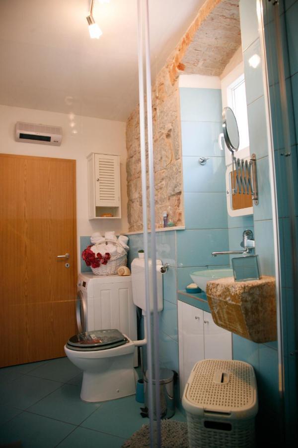 Apartment Lucy Lu สปลิท ภายนอก รูปภาพ
